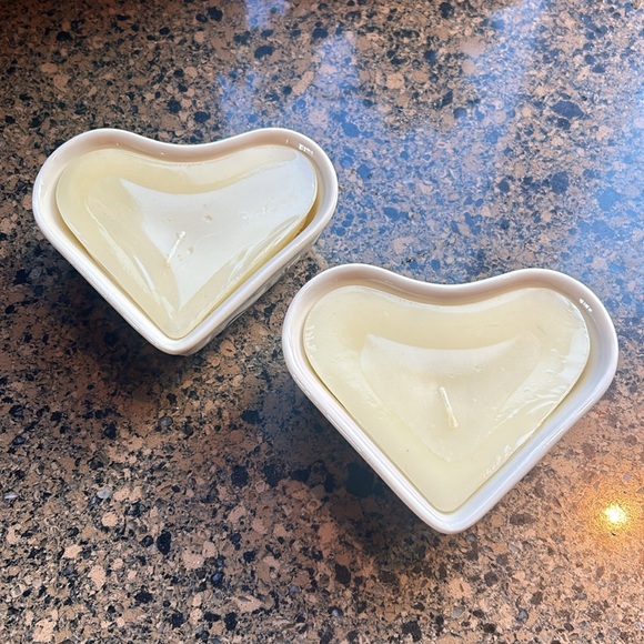 2 Longaberger Pottery Woven Traditions Heart Candles & Ramekins w/ Metal Stand - Picture 8 of 14